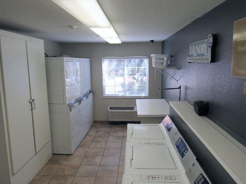 Sonesta Simply Suites Columbus Airport Gahanna Esterno foto