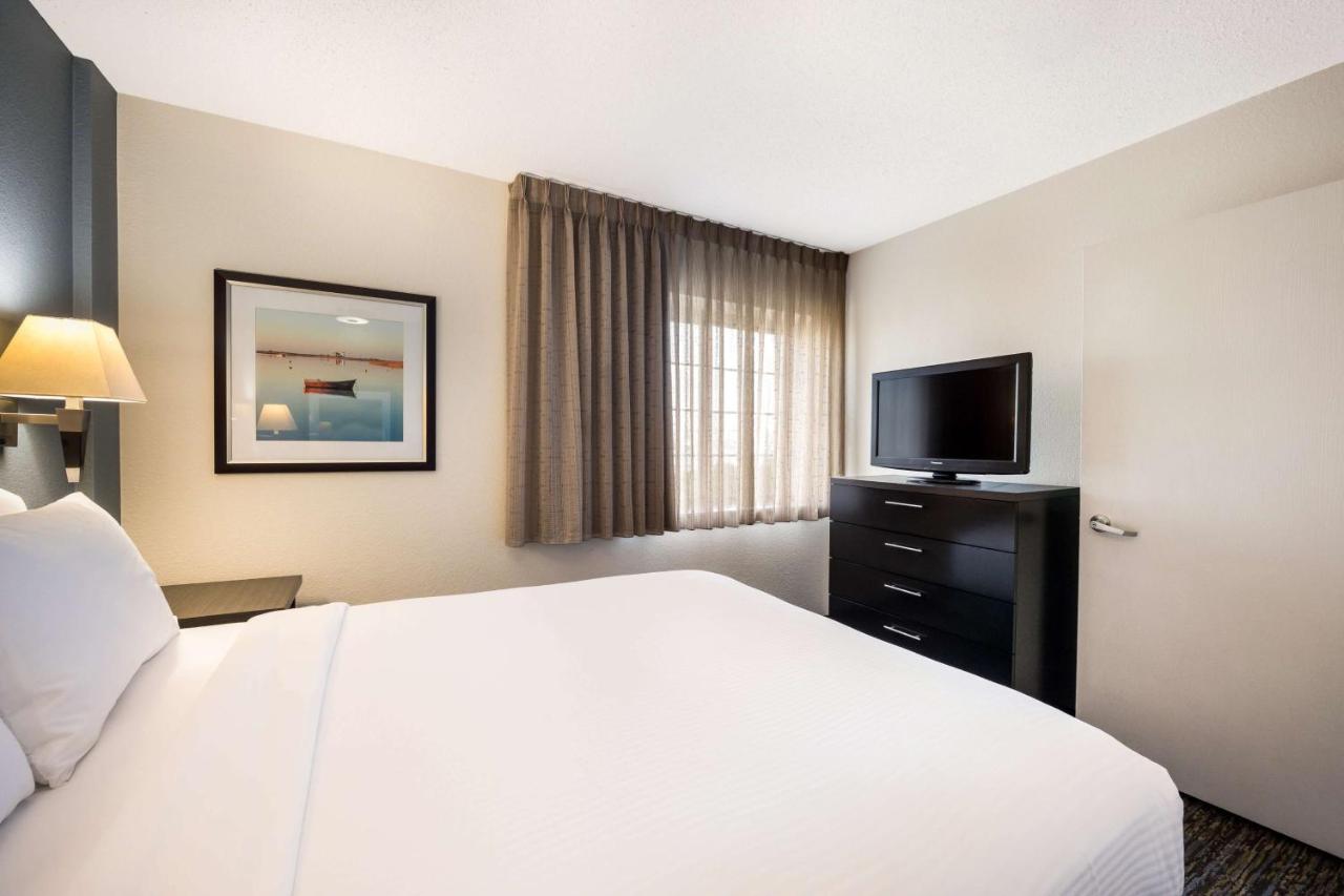 Sonesta Simply Suites Columbus Airport Gahanna Esterno foto