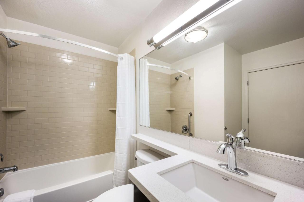 Sonesta Simply Suites Columbus Airport Gahanna Esterno foto